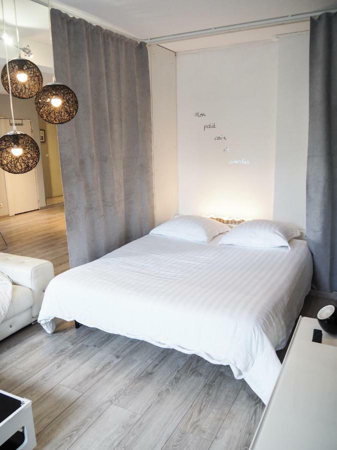 Le Celestay Villeurbanne Exteriör bild