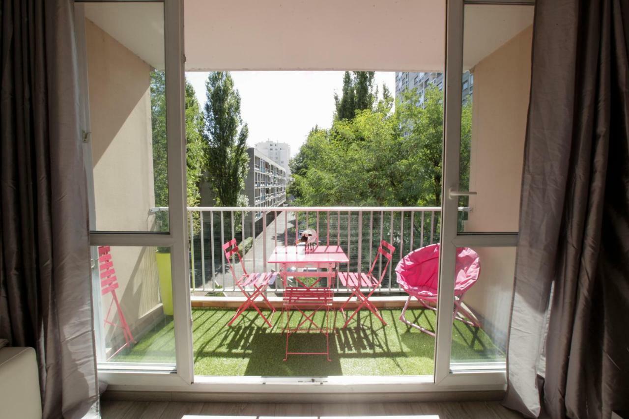 Le Celestay Villeurbanne Exteriör bild