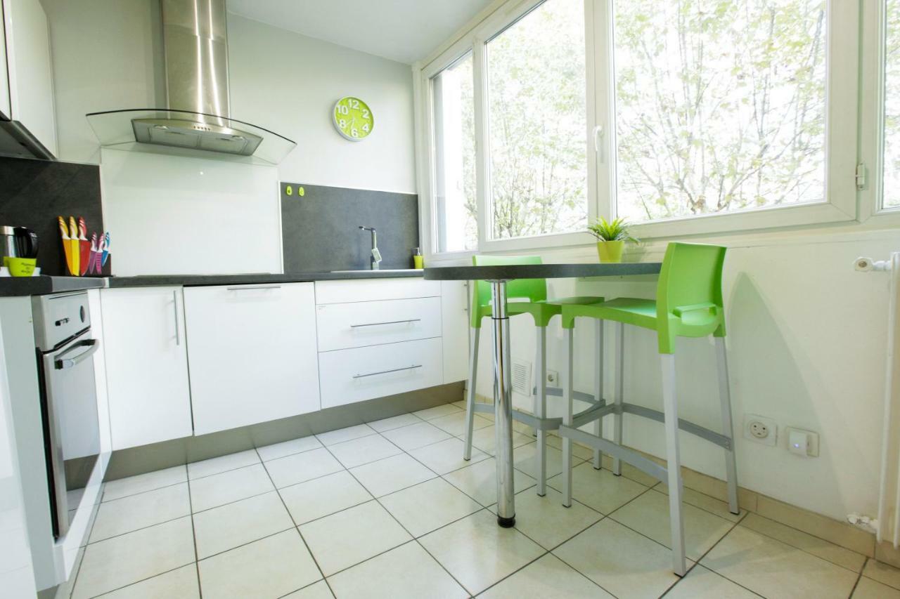 Le Celestay Villeurbanne Exteriör bild