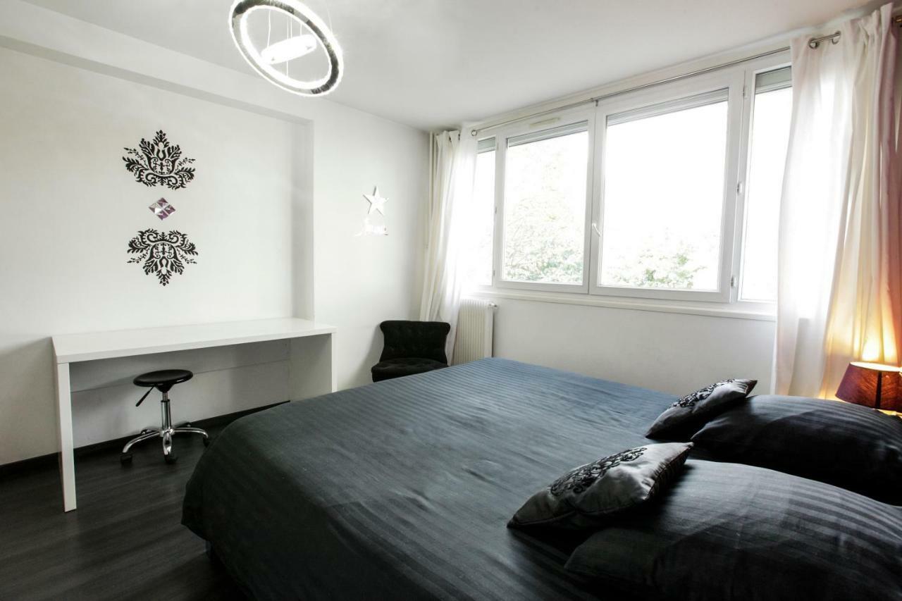 Le Celestay Villeurbanne Exteriör bild